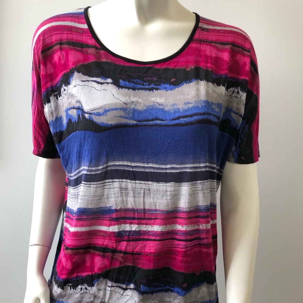 Kensie top NWT SZ small
